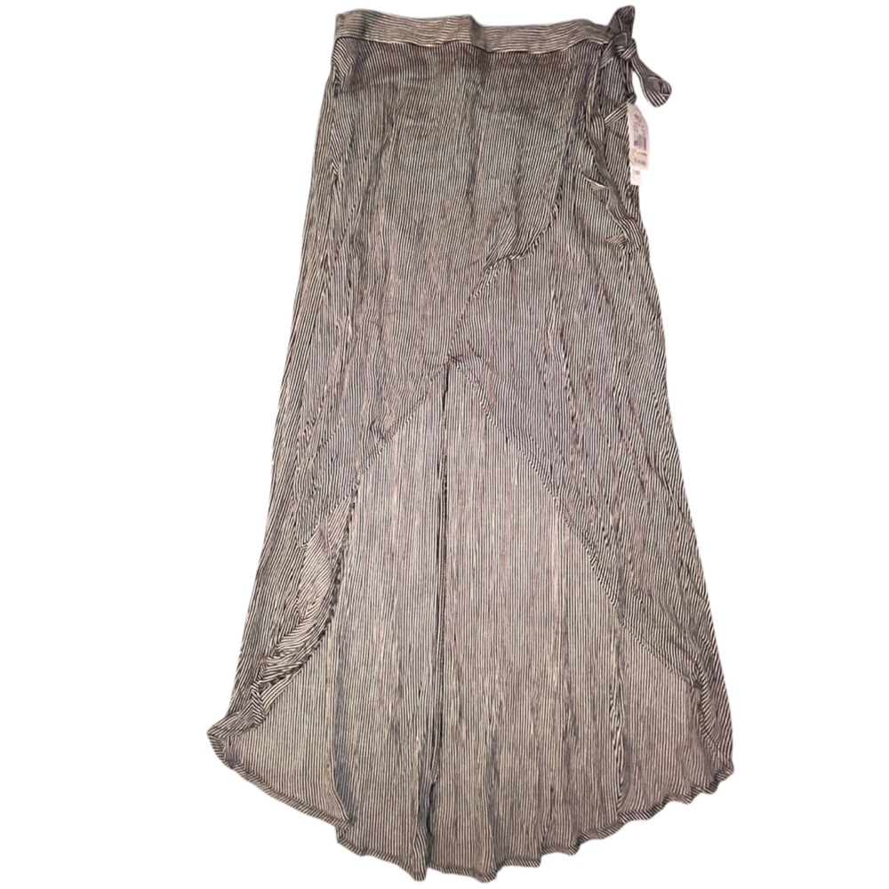 Elegant High Low Asymmetrical Striped Skirt